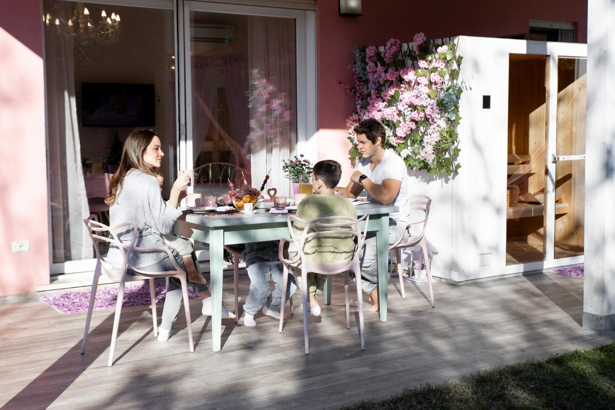 Villetta Tinmar Barbie House Vérone Extérieur photo